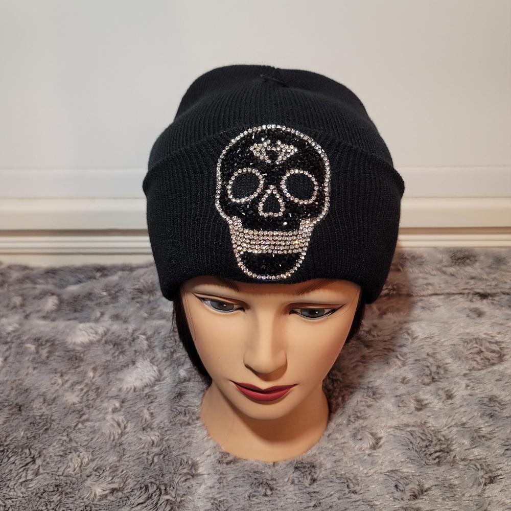 Beanie hat patched sugar skull